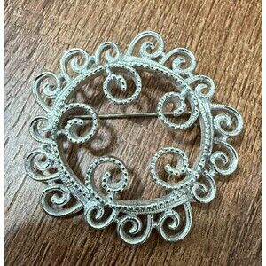 Vintage Sarah Coventry "Silvery Mist" (1971) Brooch Excellent